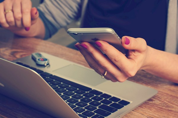 Brug ConferenceCommunicator event app til samling af alt dit indhold og materiale ét sted til din konference, messe, netværksevent, erhvervsevent eller anden professionel event. Find dit why til hvorfor du skal bruge en event app.